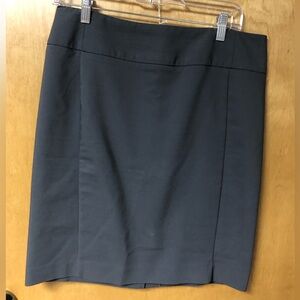 ⭐️Five $5 items for $15⭐️ Apt 9 pencil skirt